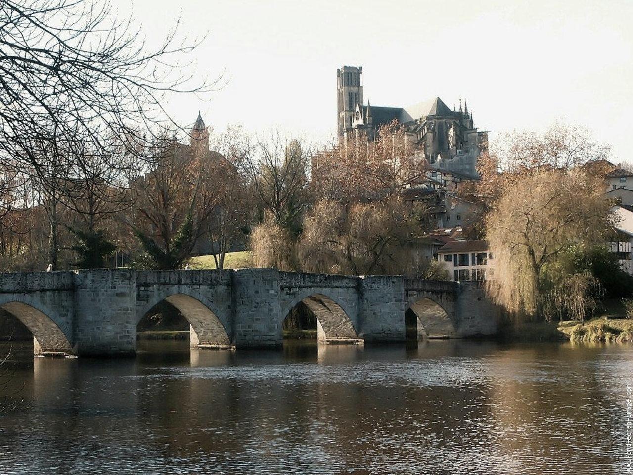 Lire la suite à propos de l’article Découvrez les Choses à Faire à Limoges : Une Expérience Inoubliable!